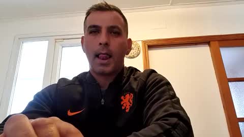 Snapshot of ihtiandar1008 chatting on 12/10/24, 11:43 ihtiandar1008 online show from 12/10/24, 11:43