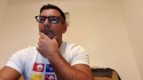 Snapshot of ihtiandar1008 chatting on 03/01/25, 10:21 ihtiandar1008 online show from 03/01/25, 10:21