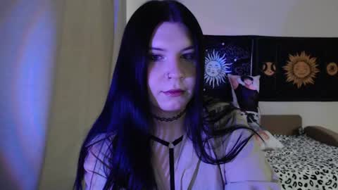 Vella online show from 04/25/26, 10:51