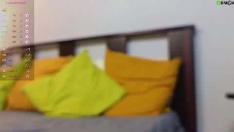 Snapshot of ikeaia chatting on 03/09/25, 11:03 Sam online show from 03/09/25, 11:03