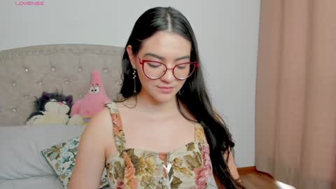 Snapshot of iki_mei chatting on 02/07/25, 07:59 Maria online show from 02/07/25, 07:59