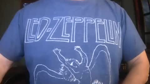 il_undercover online show from 11/26/25, 12:50