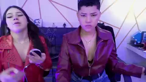 ilayra_smith online show from 09/12/25, 08:09