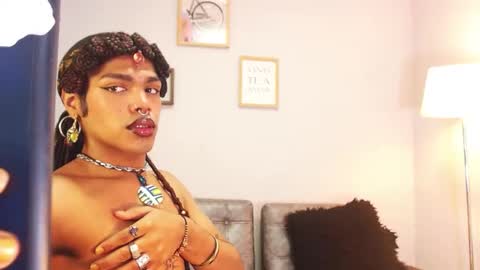 Snapshot of ile_matamba chatting on 10/13/25, 03:45 ile_matamba online show from 10/13/25, 03:45