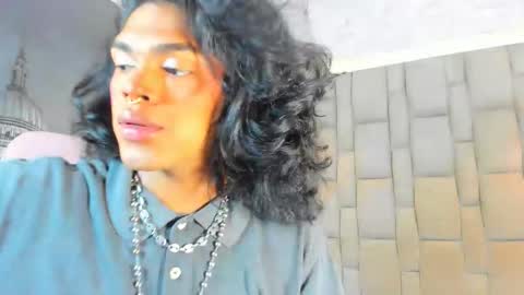 ile_matamba online show from 11/17/25, 12:11