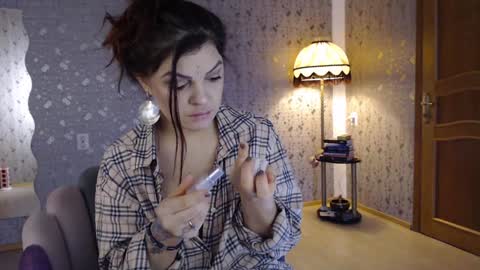 Adelia online show from 02/01/25, 07:15