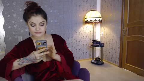 Adelia online show from 02/14/25, 07:28