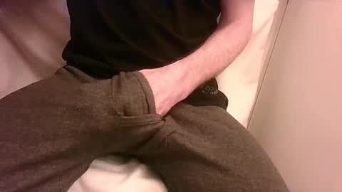 illubricat online show from 02/15/25, 04:56