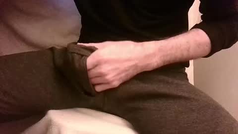 illubricat online show from 03/12/25, 06:29