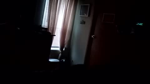 Iloomin8ion online show from 01/25/25, 12:58