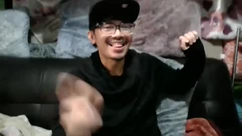 Snapshot of ilovebunny69 chatting on 09/23/25, 05:43 ilovebunny69 online show from 09/23/25, 05:43