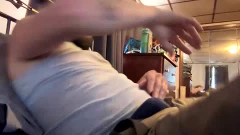 ilovetooeat online show from 09/15/25, 01:11