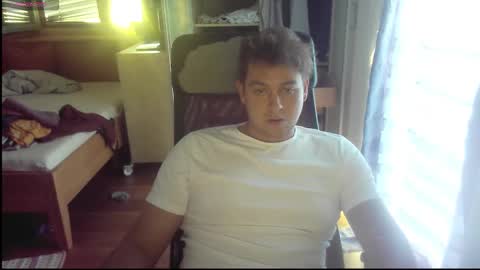 Snapshot of iloveyoutoo2000 chatting on 09/21/25, 01:24 iloveyoutoo2000 online show from 09/21/25, 01:24