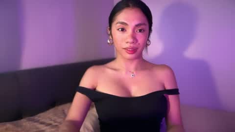 Snapshot of iluvchardonnay chatting on 06/12/26, 04:11 Call me Marjorie how should I call your name online show from 06/12/26, 04:11