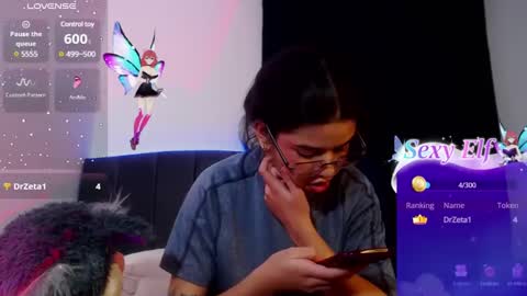 Snapshot of ily_bea chatting on 02/13/25, 04:11 Ily Bea online show from 02/13/25, 04:11