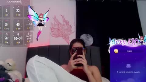 Snapshot of ily_bea chatting on 02/15/25, 02:37 Ily Bea online show from 02/15/25, 02:37