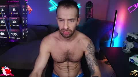 Snapshot of ilyafriend chatting on 10/05/25, 09:02 Ilya online show from 10/05/25, 09:02