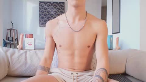 IM  THOMAS online show from 09/17/25, 11:45