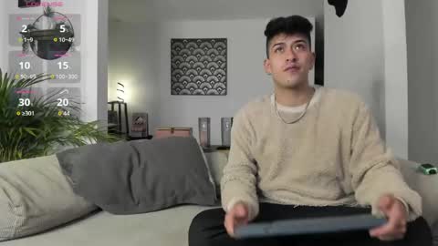 IM  THOMAS online show from 06/04/26, 12:16