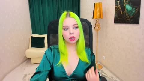 Roxy online show from 02/14/25, 05:46