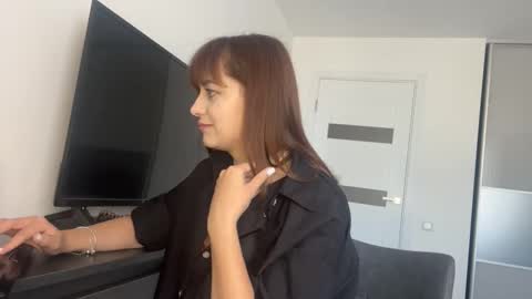 Snapshot of im_alisa_ chatting on 09/17/25, 07:43 Alisa online show from 09/17/25, 07:43