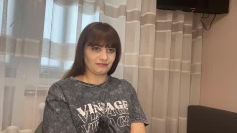 Snapshot of im_alisa_ chatting on 10/14/25, 06:58 Alisa online show from 10/14/25, 06:58