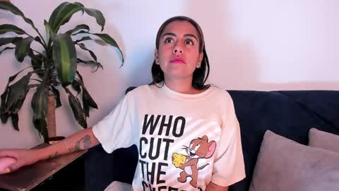 amber online show from 10/23/25, 02:05