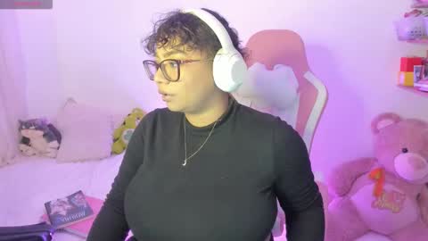 Angela online show from 10/15/25, 04:12