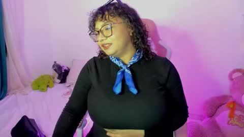 Angela online show from 10/16/25, 04:02