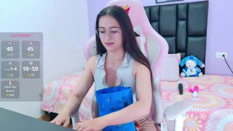 Eliza online show from 05/19/26, 03:29