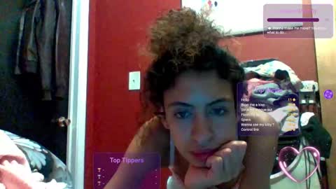 Ellliiana  online show from 11/22/25, 08:13