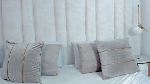 Snapshot of im_giselle_ chatting on 09/30/25, 02:49 Giselle online show from 09/30/25, 02:49