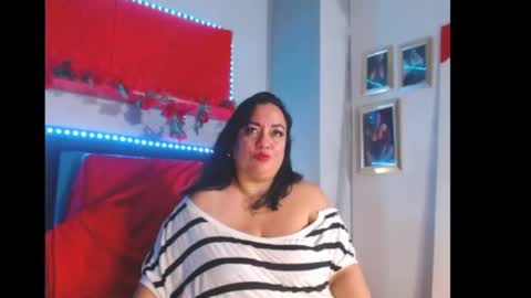 Hellen online show from 12/18/24, 01:37