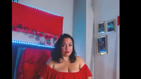 Hellen online show from 12/19/24, 05:29