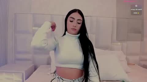 im_isabella1 online show from 07/27/26, 12:06