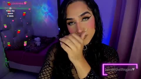 Snapshot of im_miabigass chatting on 01/01/25, 09:39 Mishell Martinez    INSTAGRAM im mishellbigass online show from 01/01/25, 09:39