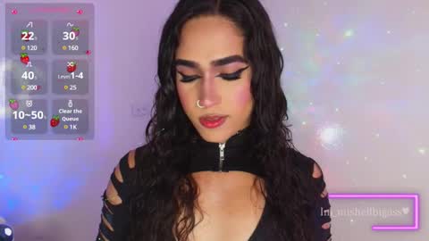 Snapshot of im_miabigass chatting on 03/12/25, 02:01 Mishell Martinez    INSTAGRAM im mishellbigass online show from 03/12/25, 02:01