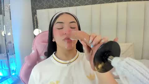 im_miadoll online show from 06/12/26, 12:59
