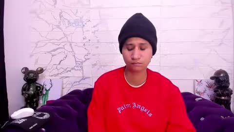 im_milan_rs online show from 02/05/25, 10:08