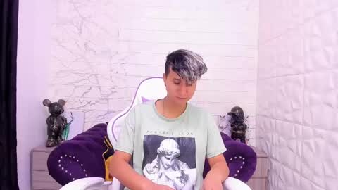 im_milan_rs online show from 02/19/25, 03:28