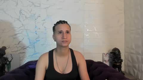 im_milan_rs online show from 02/24/25, 09:53