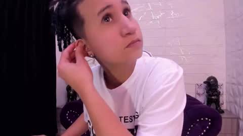 im_milan_rs online show from 03/04/25, 10:24