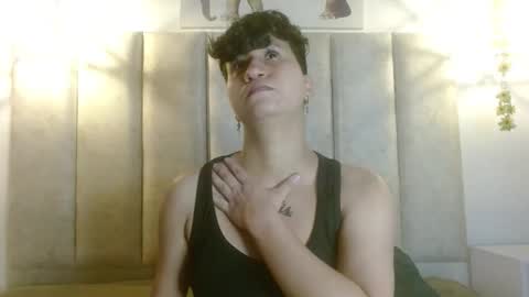 milan online show from 09/17/25, 02:46