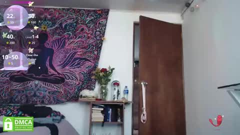 Snapshot of im_moonlight chatting on 11/19/25, 02:06 Cutie pie online show from 11/19/25, 02:06