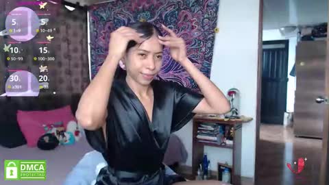 Snapshot of im_moonlight chatting on 12/14/25, 03:28 Cutie pie online show from 12/14/25, 03:28