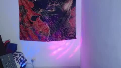 Snapshot of im_oliverpark chatting on 10/23/25, 11:03 Oliver P online show from 10/23/25, 11:03