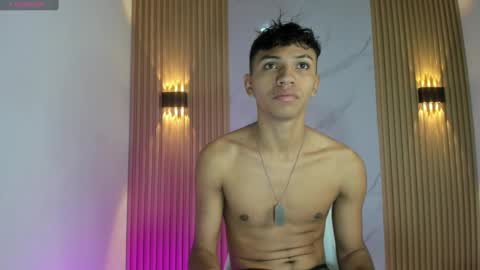im_sebaslopez online show from 12/20/24, 03:47