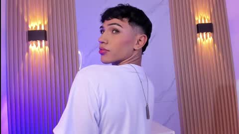 im_sebaslopez online show from 01/19/25, 01:55