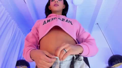 im_shannon_44 online show from 02/12/25, 01:41