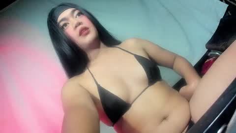 ella may online show from 02/13/25, 11:39
